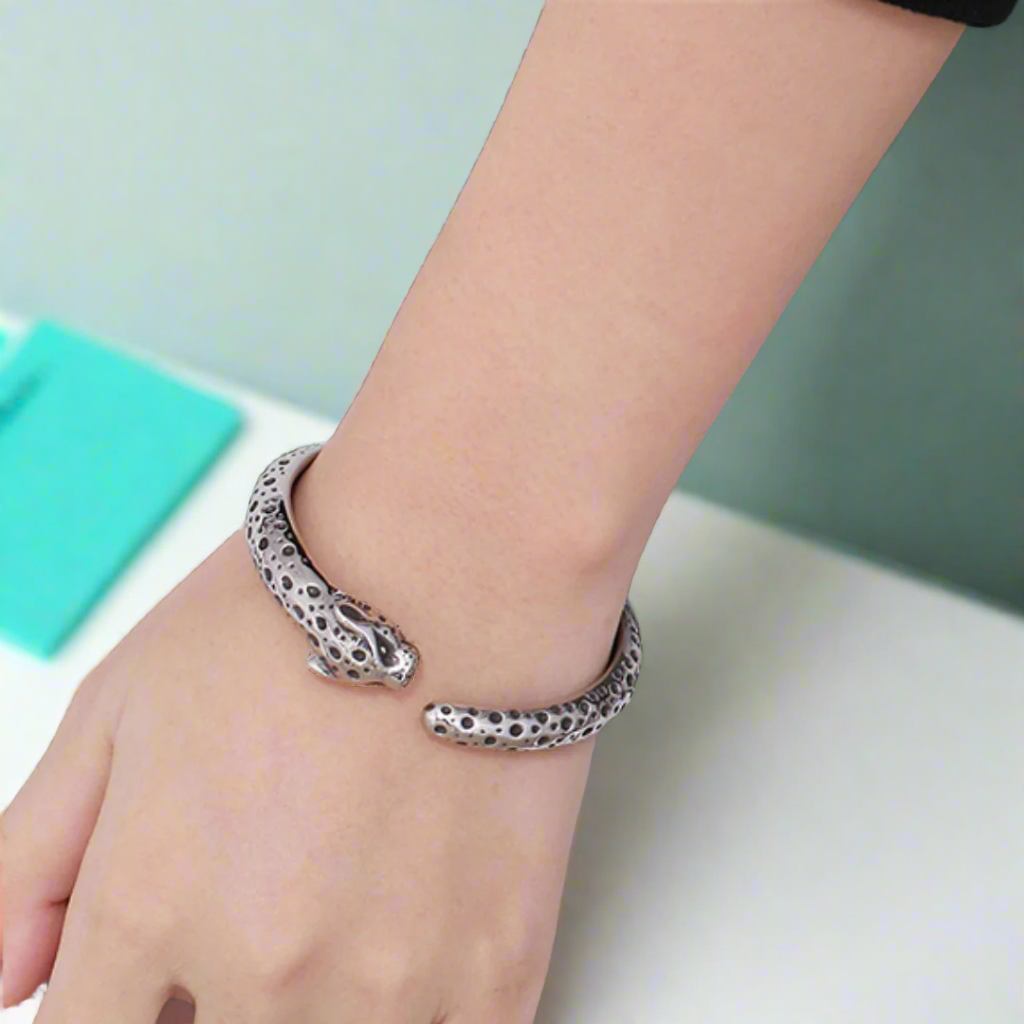 Punk Vintage Style Jaguar Cuff Bracelet-Evani Naomi Jewelry