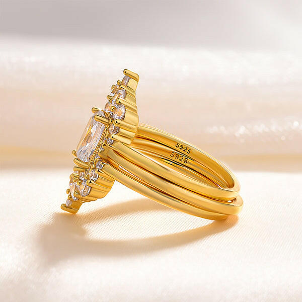 Radiant Cut 3pcs Yellow Gold Bridal Set-Evani Naomi Jewelry