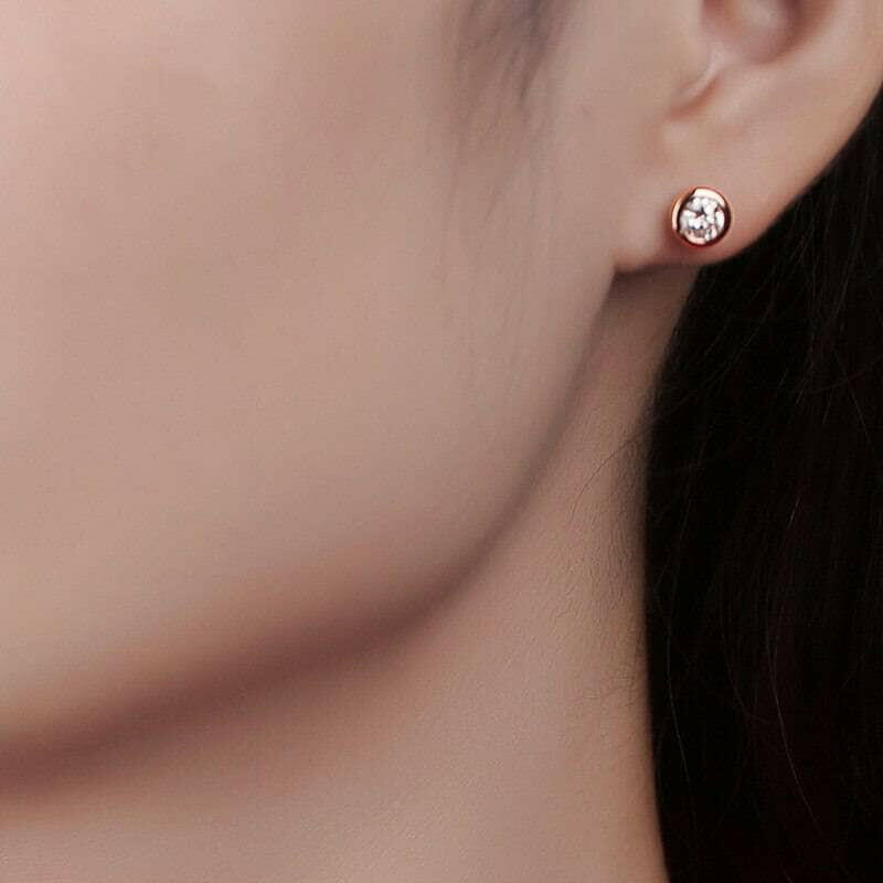 Round Brilliant Cut Diamond Stud Earrings-Evani Naomi Jewelry