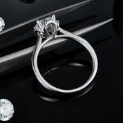 Round Cut 1.0 Ct Diamond Engagement Ring-Evani Naomi Jewelry