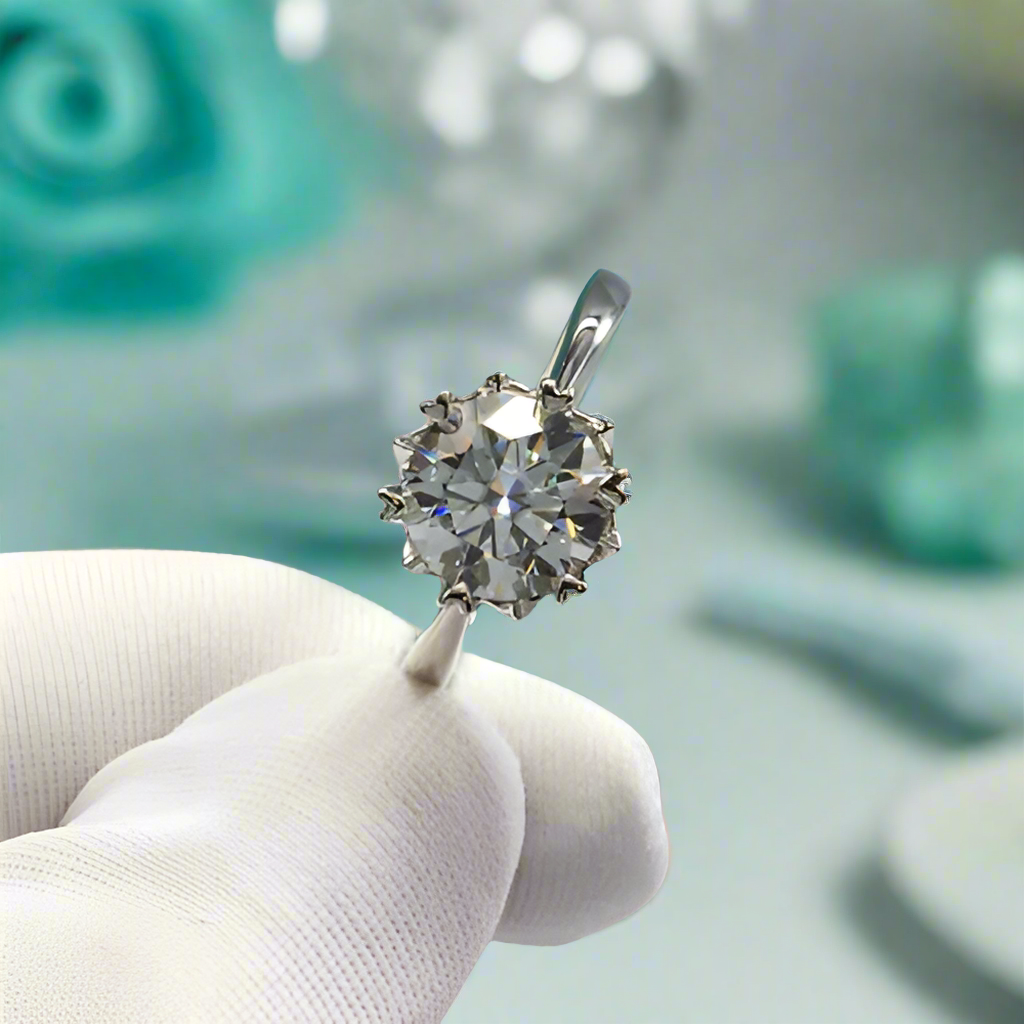 Round Cut 2.0 Ct Diamond with Snowflake Engagement Ring-Evani Jewelry