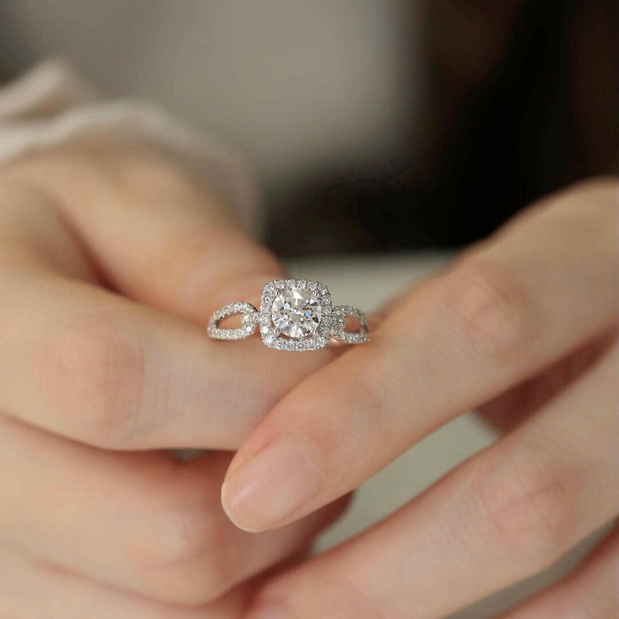 Round Cut Diamond Split Shank Engagement Ring-Evani Jewelry