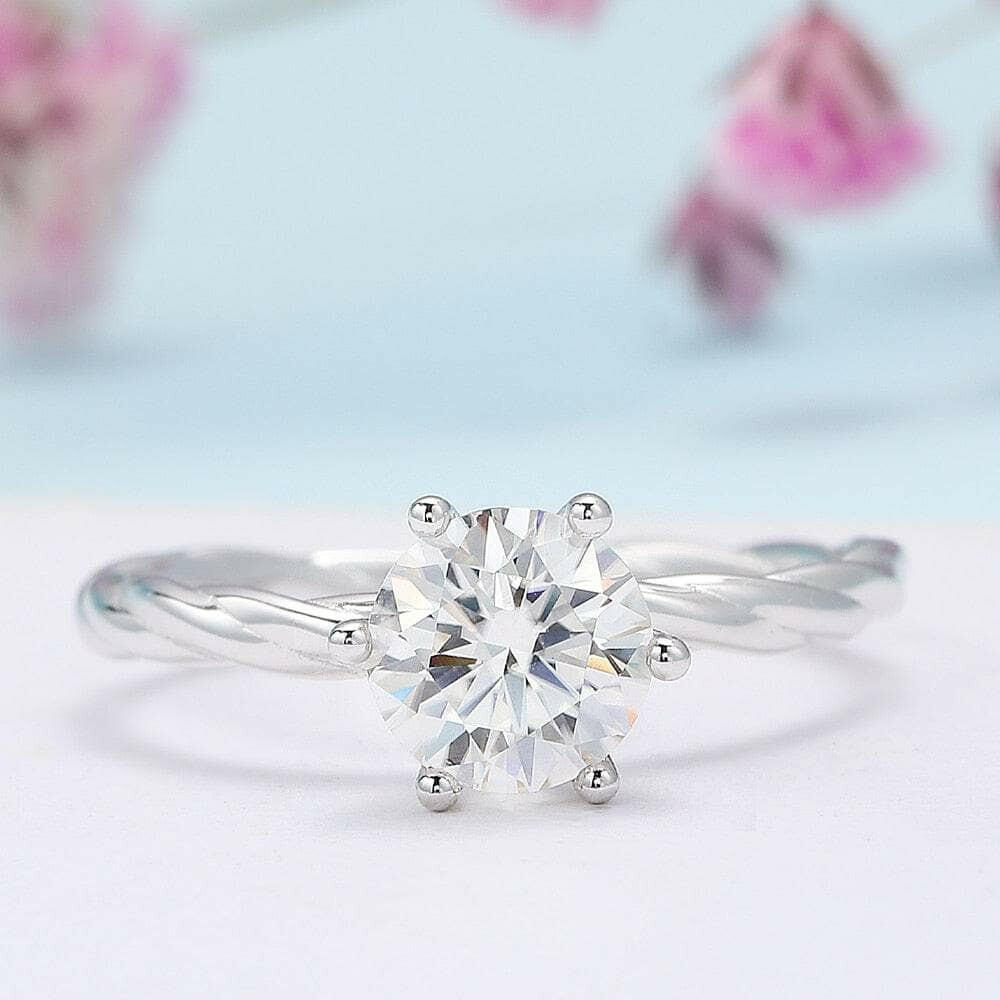 Round Cut Diamond Twist Band Solitaire Engagement Ring-Evani Naomi Jewelry