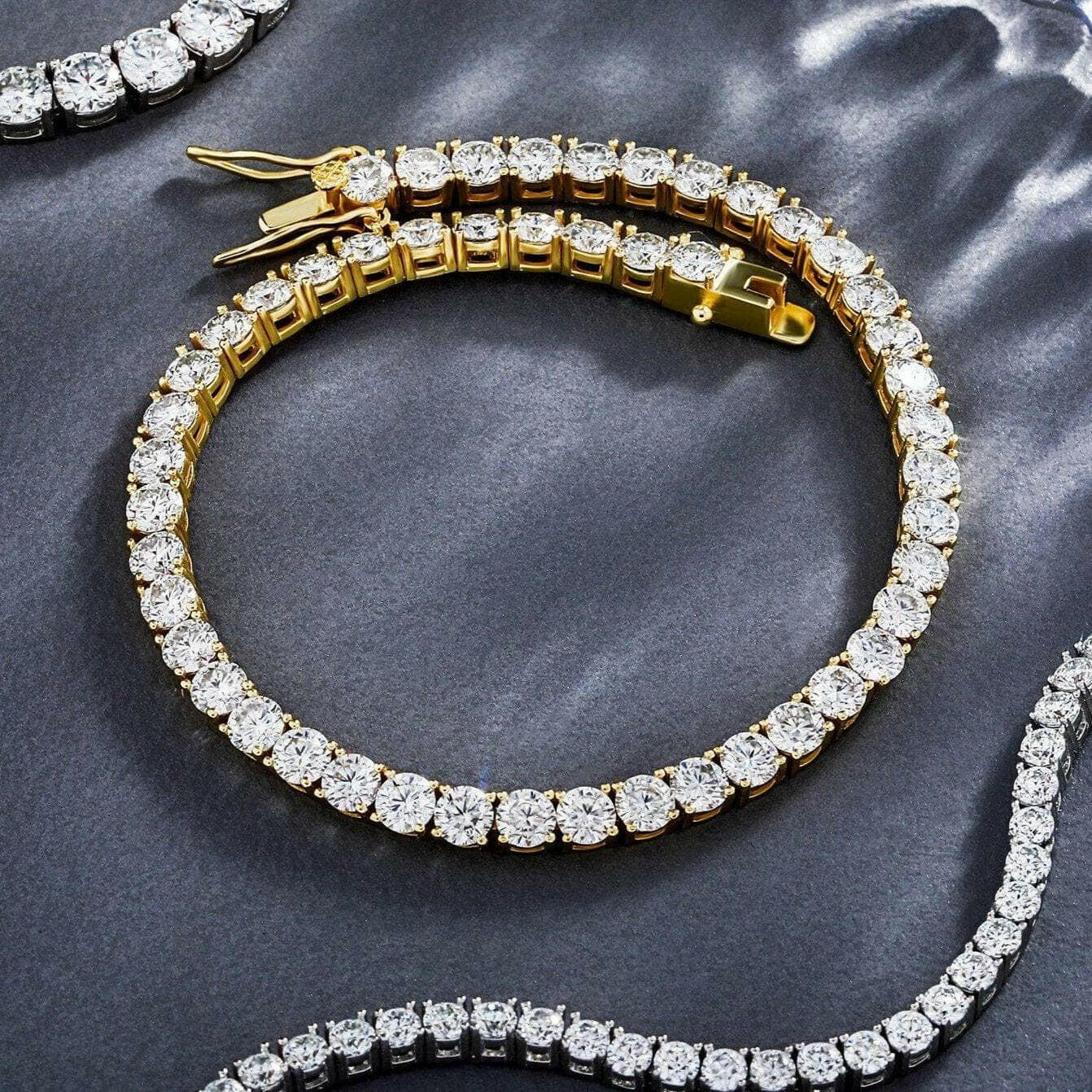 Round Diamond Cuff Bracelet-Evani Naomi Jewelry
