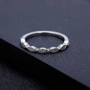 Scalloped Round Diamond Stackable Wedding Band-Evani Naomi Jewelry