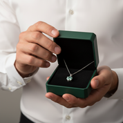 Simple 1.0 ct Green Diamond Option Solitaire Necklace