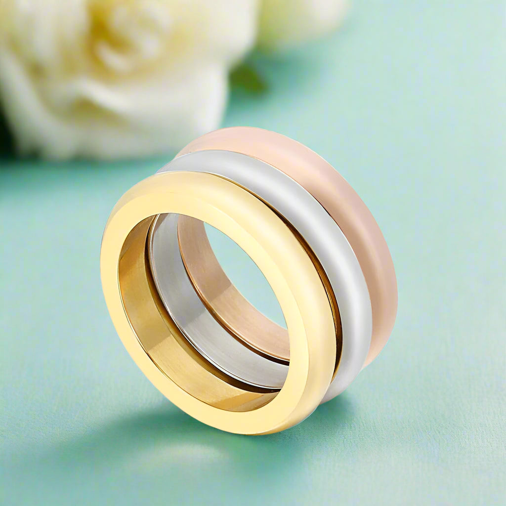 Simple Round 3 Layers Wedding Band Set-Evani Naomi Jewelry