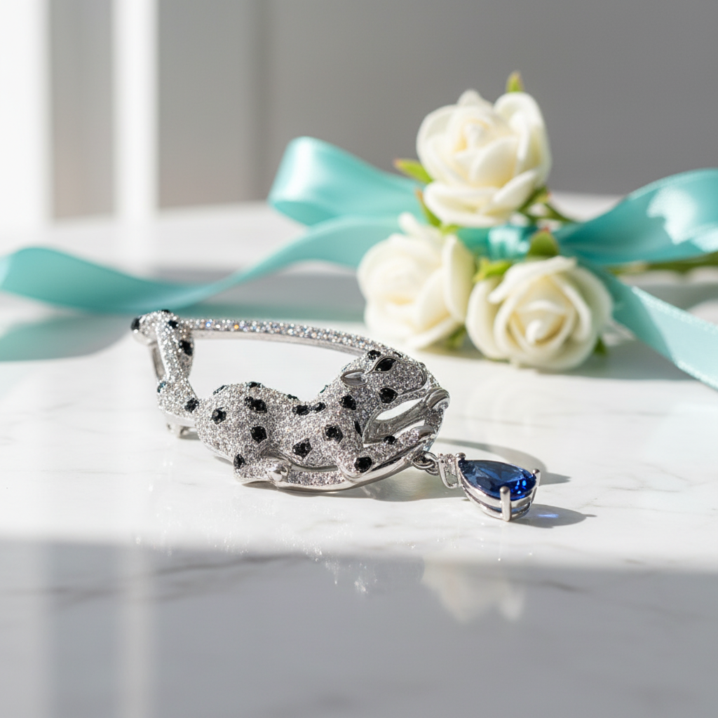 Sparkling Blue Sapphire Pear-cut Gemstone with Leopard Pendant-Evani Jewelry