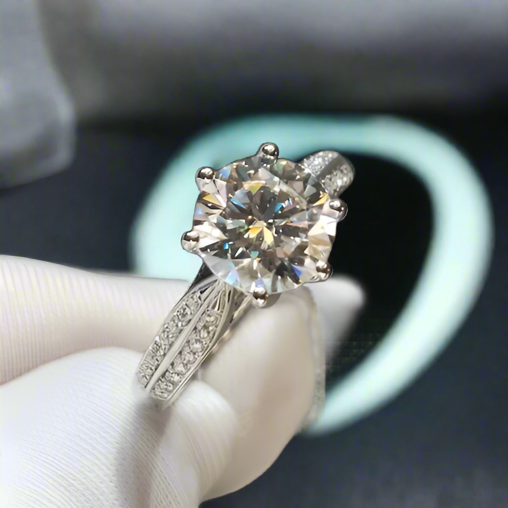 Star Queen White Gold Engagement Ring with 2.0ct Diamond-Evani Jewelry
