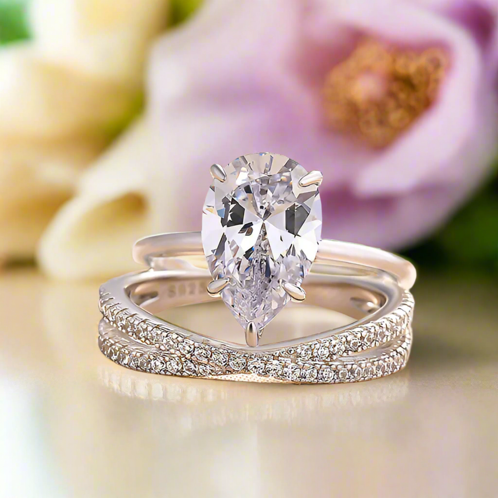 Stunning Pear-Cut Diamond with Criss Cross Bridal Set-Evani Naomi Jewelry