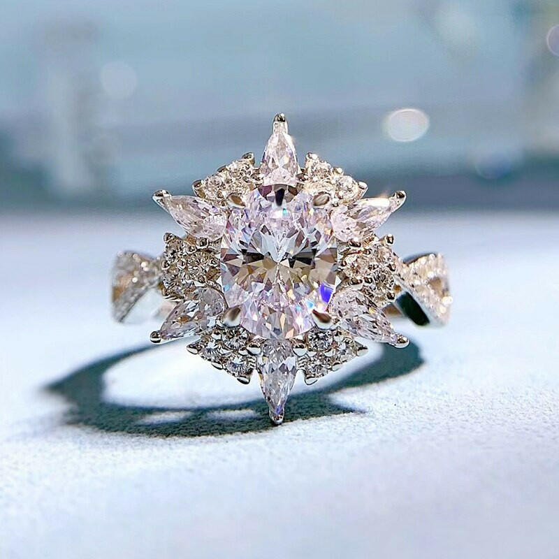 Vintage 1.5 Ct Oval Cut Diamond Wedding Ring-Evani Jewelry