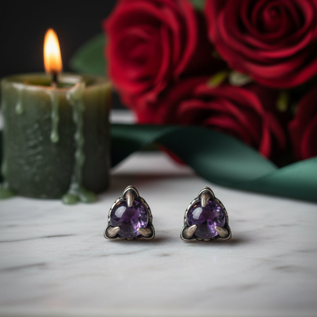 Vintage Dragon Claw Garnet Stud Earrings-Evani Jewelry