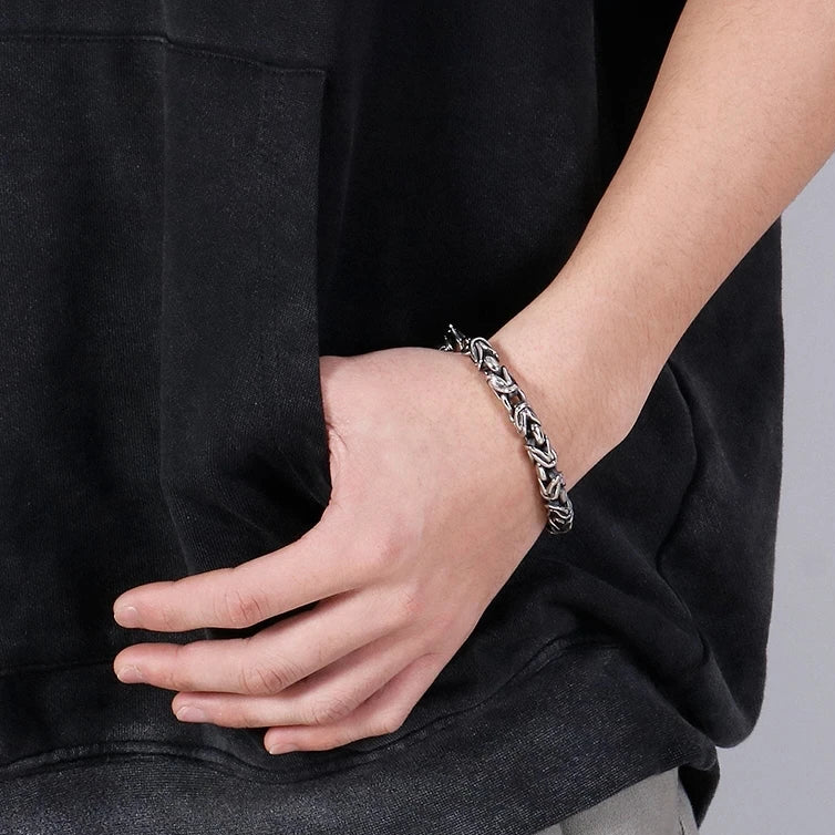 Vintage Empire Chain Skull Bracelet-Evani Naomi Jewelry