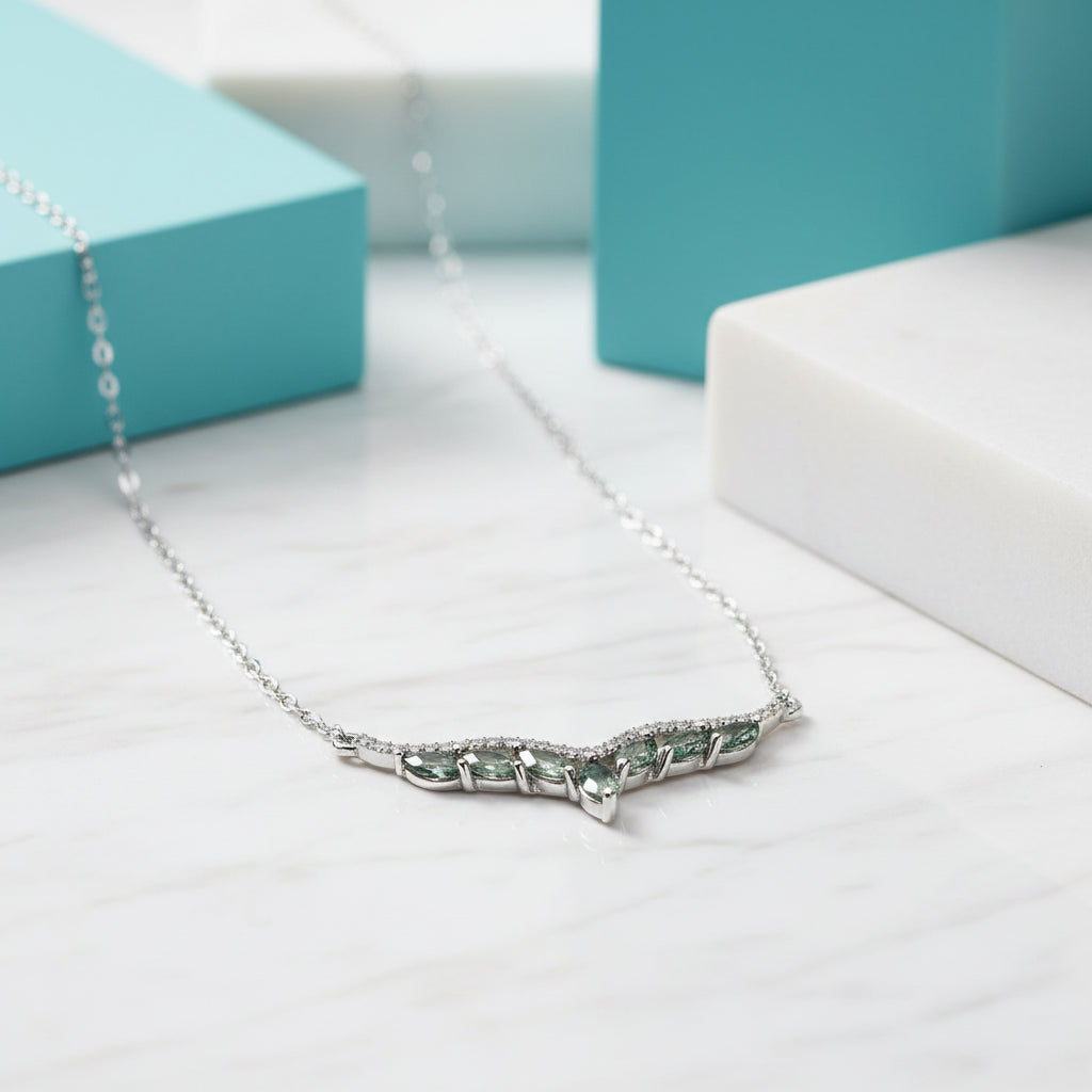 Ever-Flowing Heart- Leaf Jewelry Natural Moss Agate Necklace-Evani Jewelry