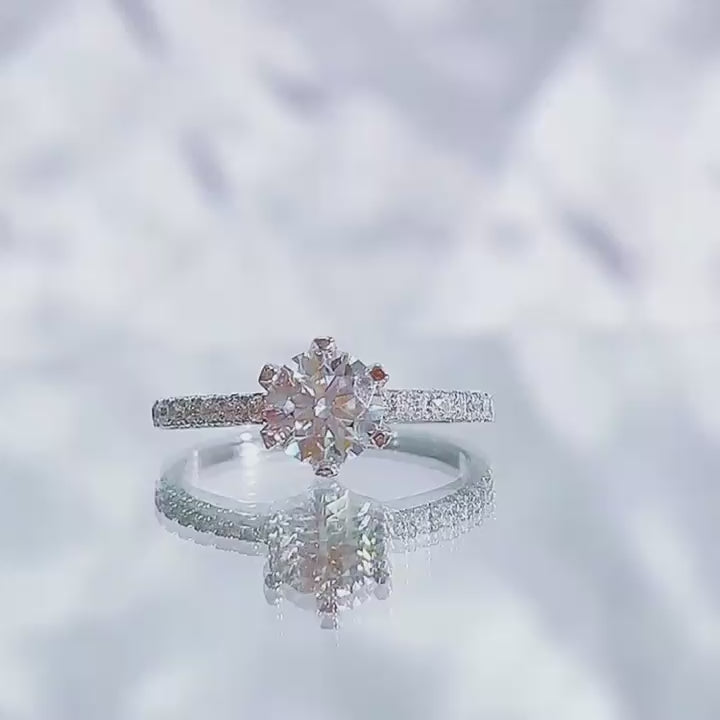 Classic 1.0 Ct Round Diamond Engagement Ring