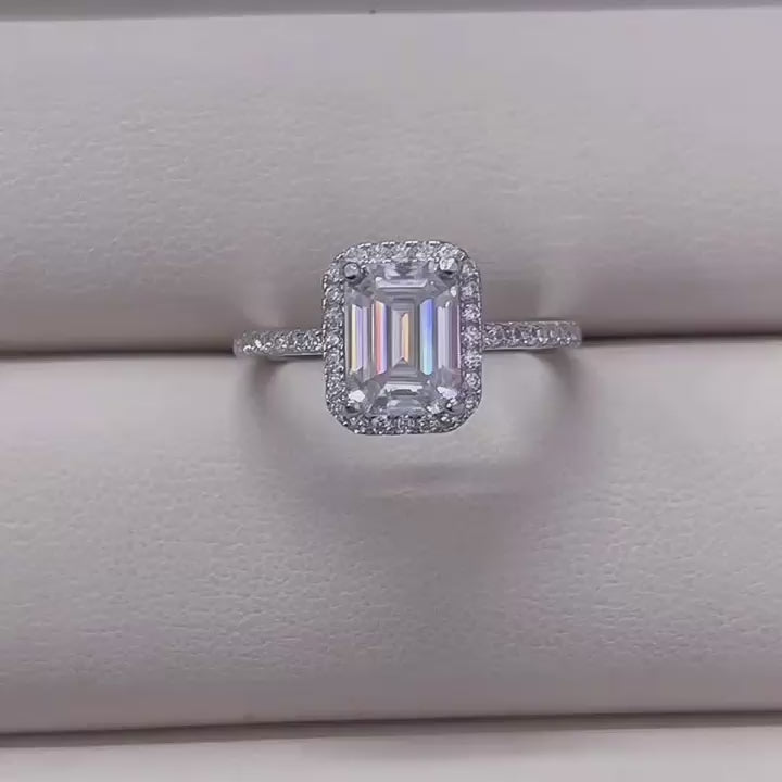 2.0 Ct Radiant Cut Diamond Engagement Ring