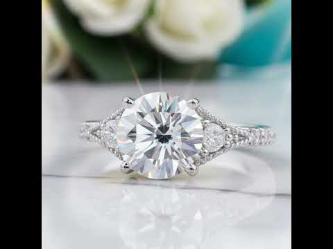 1.5ct Round Cut Diamond Option Engagement Ring