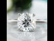 2.5 Ct Round Cut Solitaire Diamond Option Engagement Ring