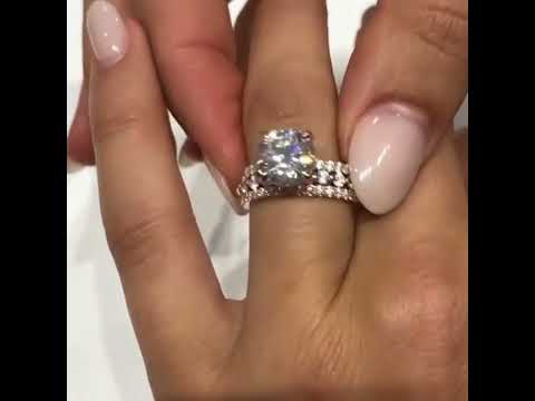 Classic Round Cut 2.0ct Rose Gold Wedding Set