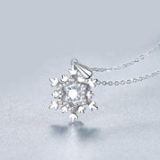 0.5 ct Snowflake Shaped Diamond Necklace-Evani Naomi Jewelry