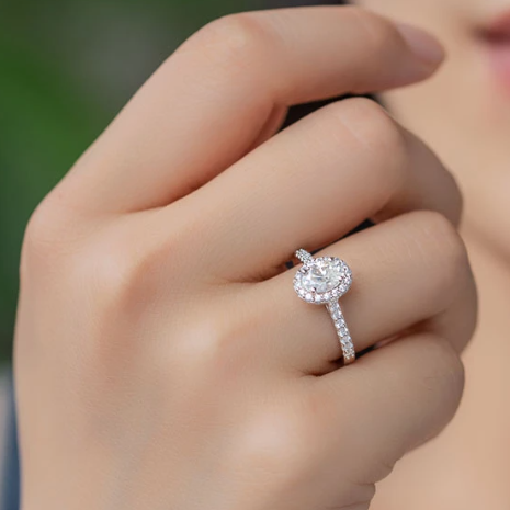 Classic 1.00 ct Oval Halo Diamond Engagement Ring-Evani Jewelry