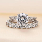 Classic Round Cut 2.0ct Diamond Bridal Set-Evani Naomi Jewelry