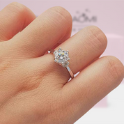 Elegant 1.00 ct Diamond Crown Engagement Ring-Evani Naomi Jewelry
