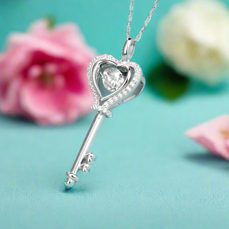 Heart Key 1.0 ct Diamond Necklace-Evani Naomi Jewelry