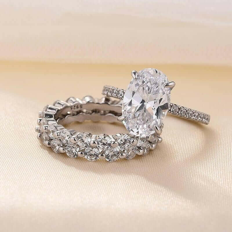 Oval Cut 3.5 Ct Diamond White Gold Bridal Set-Evani Jewelry