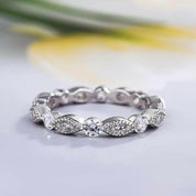 Round Cut Vintage Design Women's Wedding Band-Evani Naomi Jewelry