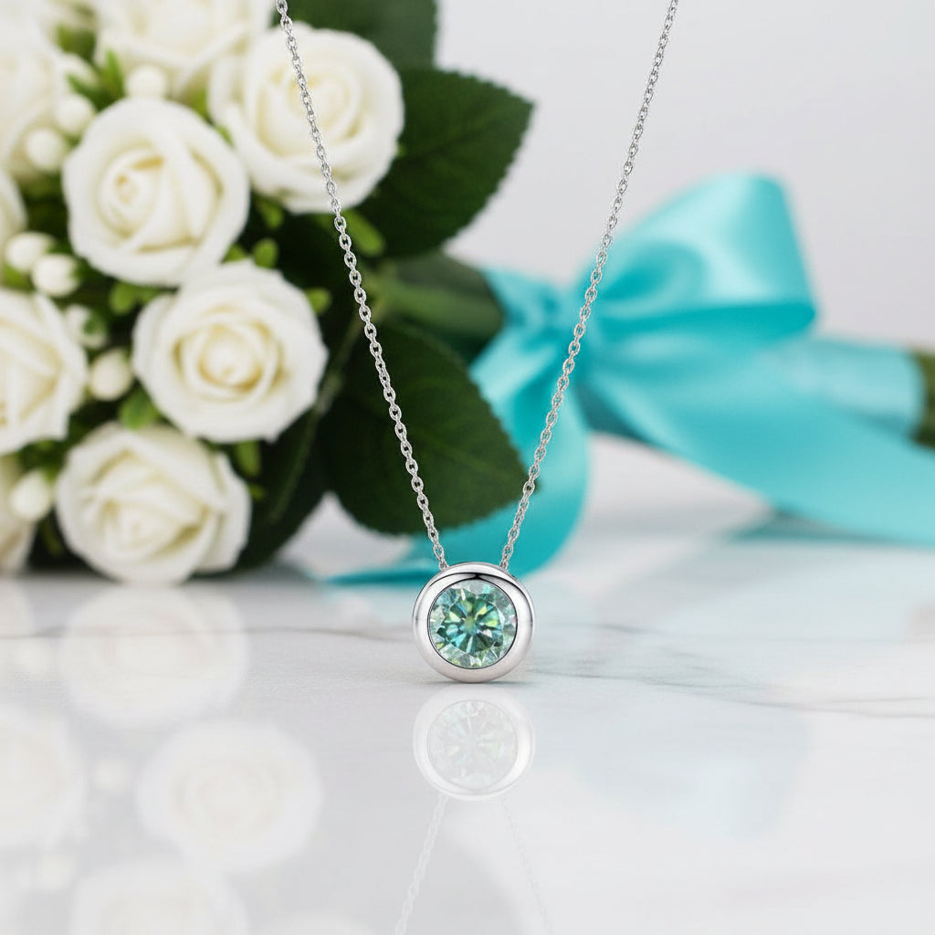 Round-cut 0.5 ct Green Diamond Solitaire Necklace-Evani Jewelry