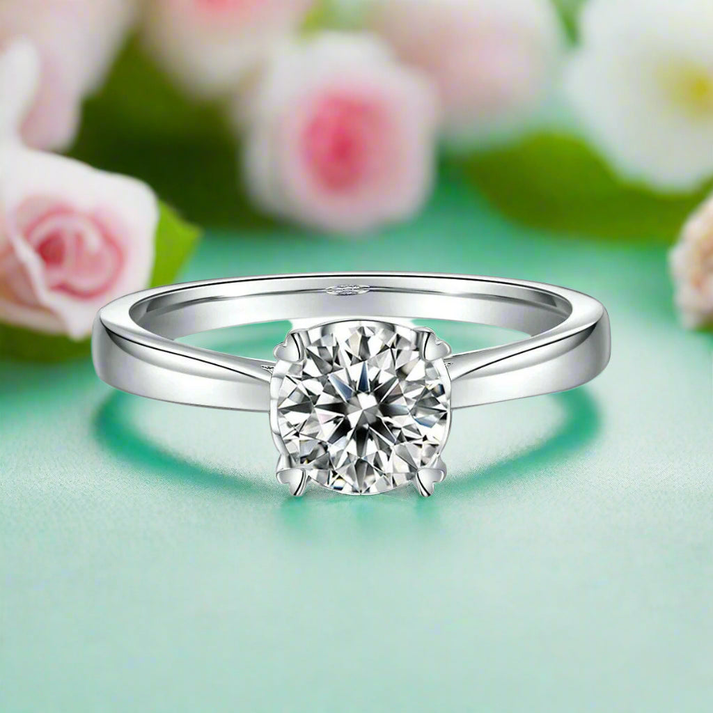 Round-cut 1.00 ct Diamond Solitaire Engagement Ring-Evani Naomi Jewelry
